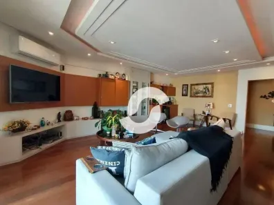 Apartamento com 4 Quartos à venda, 193m² no Icaraí, Niterói