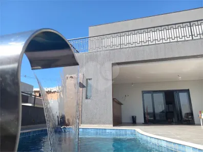 Sobrado com 3 Quartos à venda, 270m² no Laranjeiras, Caieiras