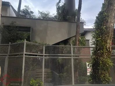 Sobrado com 3 Quartos à venda, 300m² no Jardim Textil, São Paulo