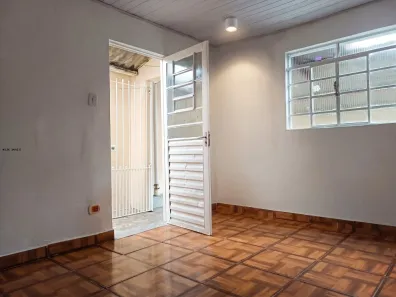 Casa com 2 Quartos para alugar, 60m² no Vila Continental, São Paulo