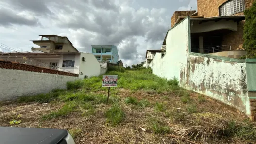 Lote/Terreno à venda, 403m² no Setor Gentil Meireles, Goiânia