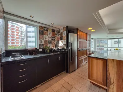 Apartamento com 4 Quartos à venda, 263m² no Torres, Torres
