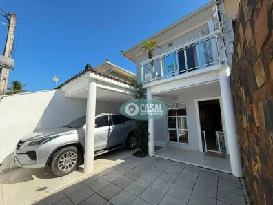 Casa com 4 Quartos à venda, 202m² no Piratininga, Niterói