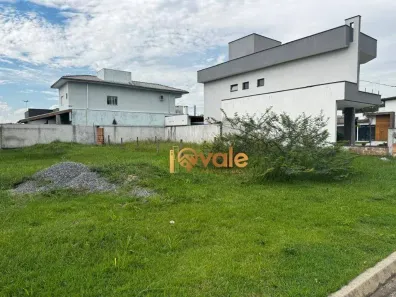 Lote/Terreno à venda, 212m² no Jardim Jacinto, Jacareí