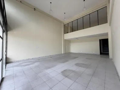 Ponto Comercial para alugar, 201m² no Jardim Guanabara, Rio de Janeiro