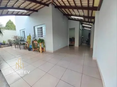 Casa com 3 Quartos à venda, 150m² no Jardim Candelária, Divinópolis