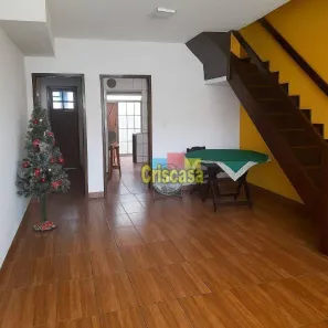 Casa com 2 Quartos à venda, 80m² no Palmeiras, Cabo Frio