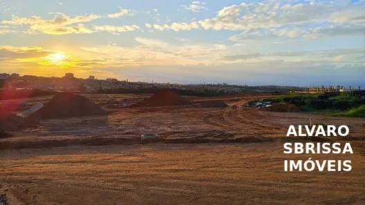 Lote/Terreno à venda, 300m² no Bairro Campos de Santo Antônio, Itu