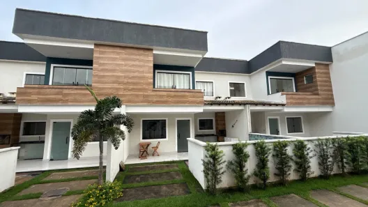 Casa de Condomínio com 2 Quartos à venda, 80m² no Praia Do Saco, Mangaratiba
