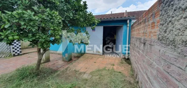 Casa com 2 Quartos à venda, 80m² no Jardim Carvalho, Porto Alegre