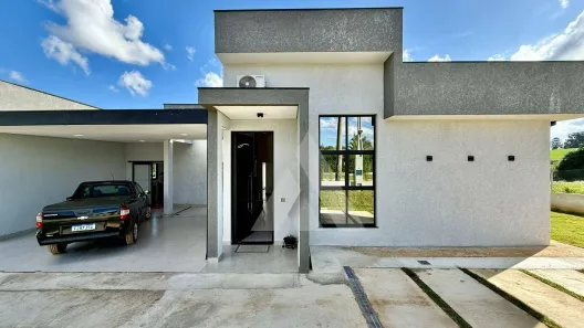 Casa de Condomínio com 3 Quartos à venda, 201m² no , Alambari