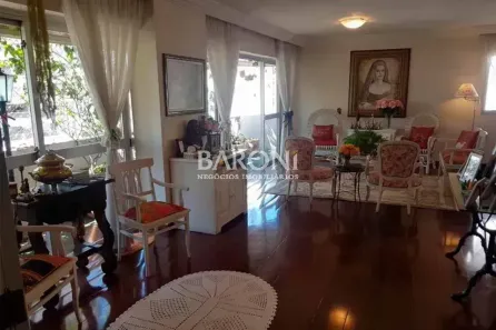Apartamento com 4 Quartos à venda, 200m² no Moema, São Paulo