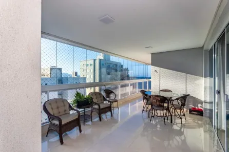 Cobertura com 4 Quartos à venda, 210m² no Meia Praia, Itapema