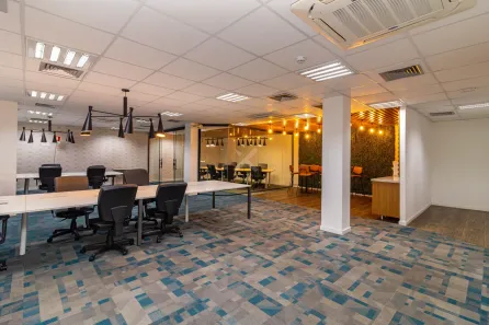 Prédio Comercial para alugar, 680m² no Petrópolis, Porto Alegre