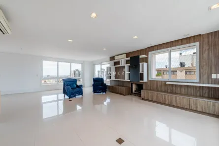 Apartamento com 2 Quartos à venda, 180m² no Auxiliadora, Porto Alegre