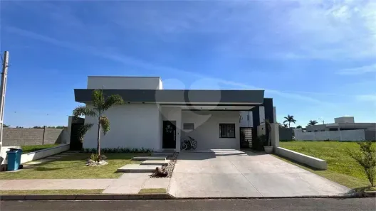 Casa de Condomínio com 4 Quartos para alugar, 230m² no Residencial Terras de Ártemis (Ártemis), Piracicaba