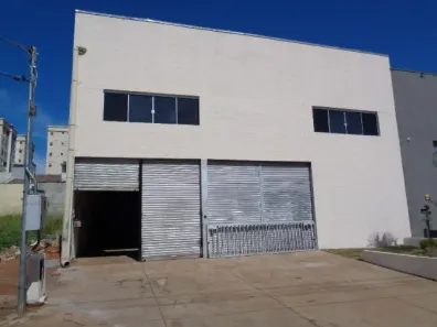 Ponto Comercial para alugar, 250m² no Moinho dos Ventos, Goiânia