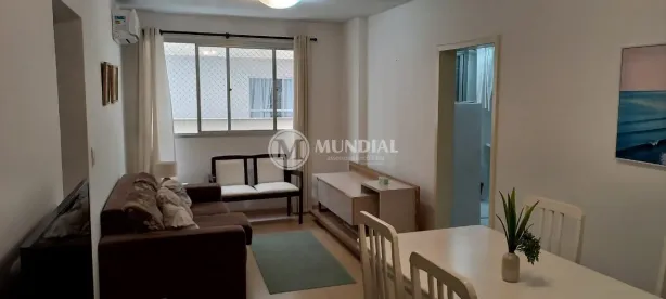 Apartamento com 3 Quartos para alugar, 75m² no Centro, Balneário Camboriú