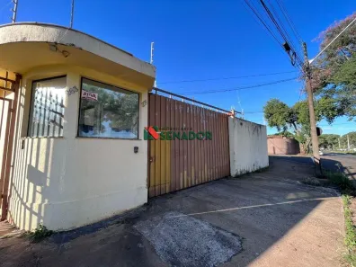 Imóvel Comercial à venda, 235m² no San Conrado, Londrina
