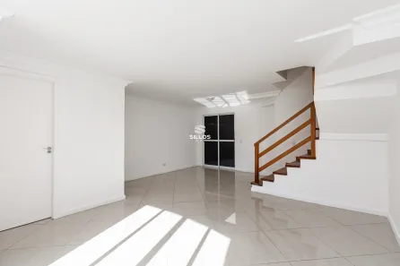 Sobrado com 3 Quartos para alugar, 133m² no Bairro Alto, Curitiba