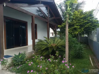 Casa com 4 Quartos à venda, 220m² no Campeche, Florianópolis