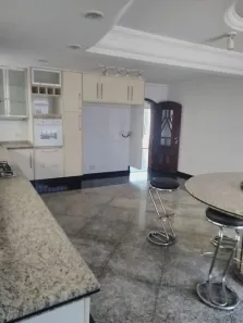 Sobrado com 5 Quartos para alugar, 200m² no Parque dos Príncipes, São Paulo