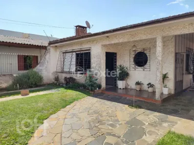 Casa com 3 Quartos à venda, 211m² no Niterói, Canoas