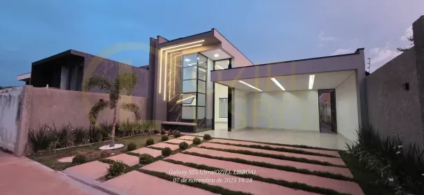 Casa de Condomínio com 3 Quartos à venda, 400m² no Setor Habitacional Vicente Pires, Brasília