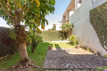 Sobrado com 4 Quartos à venda, 160m² no Pilarzinho, Curitiba