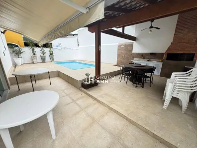Casa de Condomínio com 3 Quartos à venda, 175m² no Balneario Praia do Perequê, Guarujá