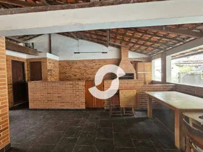 Casa com 4 Quartos à venda, 413m² no São Lourenço, Niterói