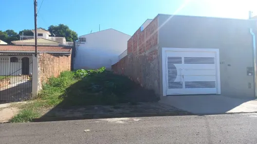 Lote/Terreno à venda, 126m² no Jardim Vale do Sol, Presidente Prudente