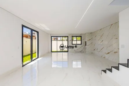 Casa de Condomínio com 3 Quartos à venda, 172m² no Santa Cândida, Curitiba
