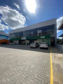Ponto Comercial para alugar, 180m² no São Victor COHAB, Caxias do Sul