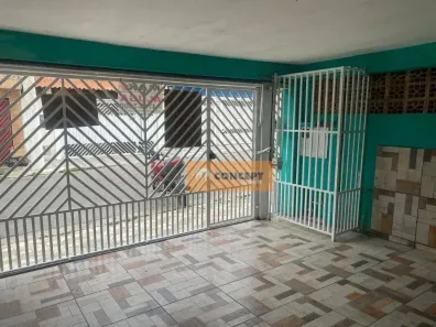 Sobrado com 3 Quartos à venda, 221m² no Vila Figueira, Suzano