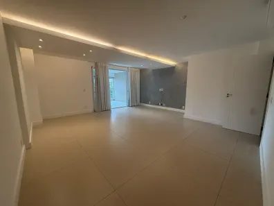 Apartamento com 3 Quartos para alugar, 150m² no Barra da Tijuca, Rio de Janeiro