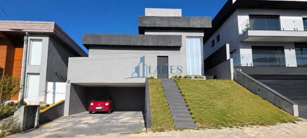 Casa de Condomínio com 4 Quartos à venda, 227m² no Sítio do Morro, Santana de Parnaíba