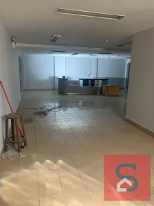 Sala Comercial à venda, 558m² no Centro, Cabo Frio