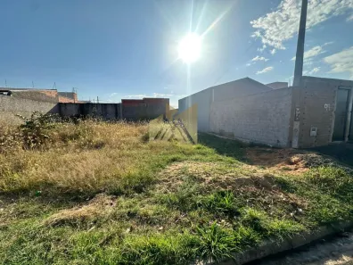 Lote/Terreno à venda, 180m² no Recanto das Pedras (Assistência), Rio Claro
