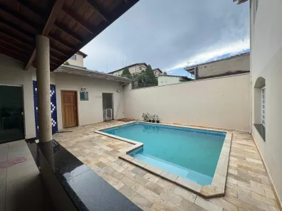 Casa com 3 Quartos à venda, 288m² no Parque João de Vasconcelos, Sumaré
