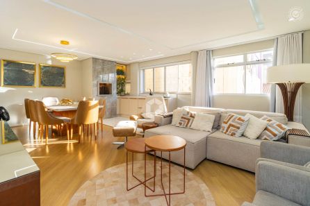 Apartamento com 3 Quartos à venda, 123m² no Cabral, Curitiba