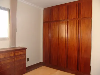 Apartamento com 3 Quartos para alugar, 129m² no Setor Bueno, Goiânia