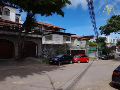 Casa com 4 Quartos à venda, 882m² no Caminho das Árvores, Salvador