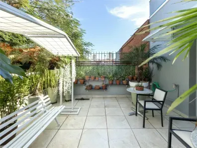 Casa com 3 Quartos à venda, 231m² no Bosque da Saúde, São Paulo