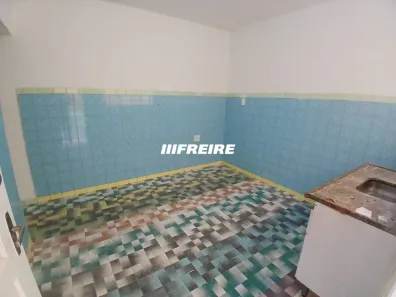 Casa com 1 Quarto para alugar, 35m² no Vila Aquilino, Santo André