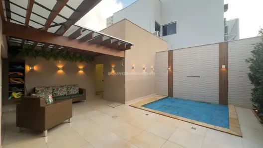 Casa com 4 Quartos à venda, 340m² no Centro, Uberaba