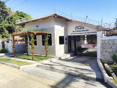 Fazenda/Sítio com 4 Quartos à venda, 800m² no Centro, Caldas Novas