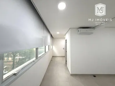 Sala Comercial para alugar, 32m² no Moema, São Paulo