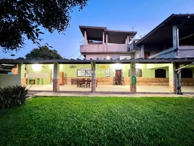 Fazenda/Sítio com 5 Quartos à venda, 300m² no Chácara Ipês, Caçapava