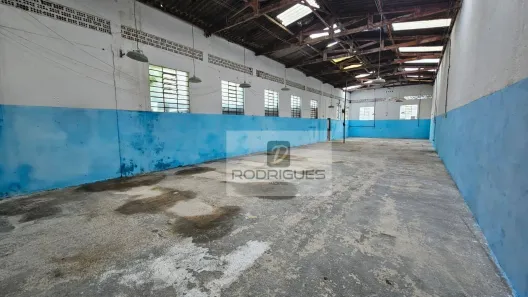 Galpão/Depósito/Armazém para alugar, 430m² no Canhema, Diadema